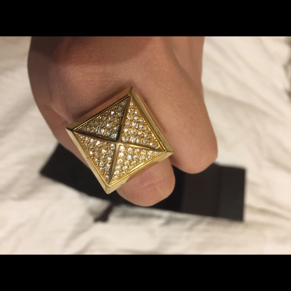 Michael Kors Pyramid Ring